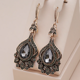 Elegantní Náušnice z Černého Krystalu s Mandala Vzorem